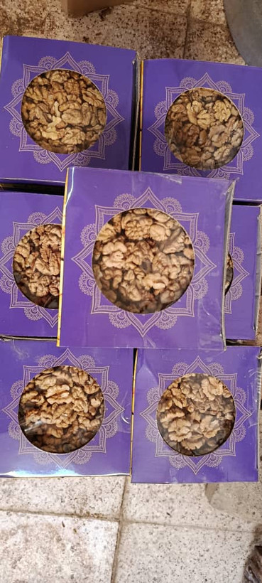 مغز گردو سوپر لوکس تویسرکان بدون شکستی